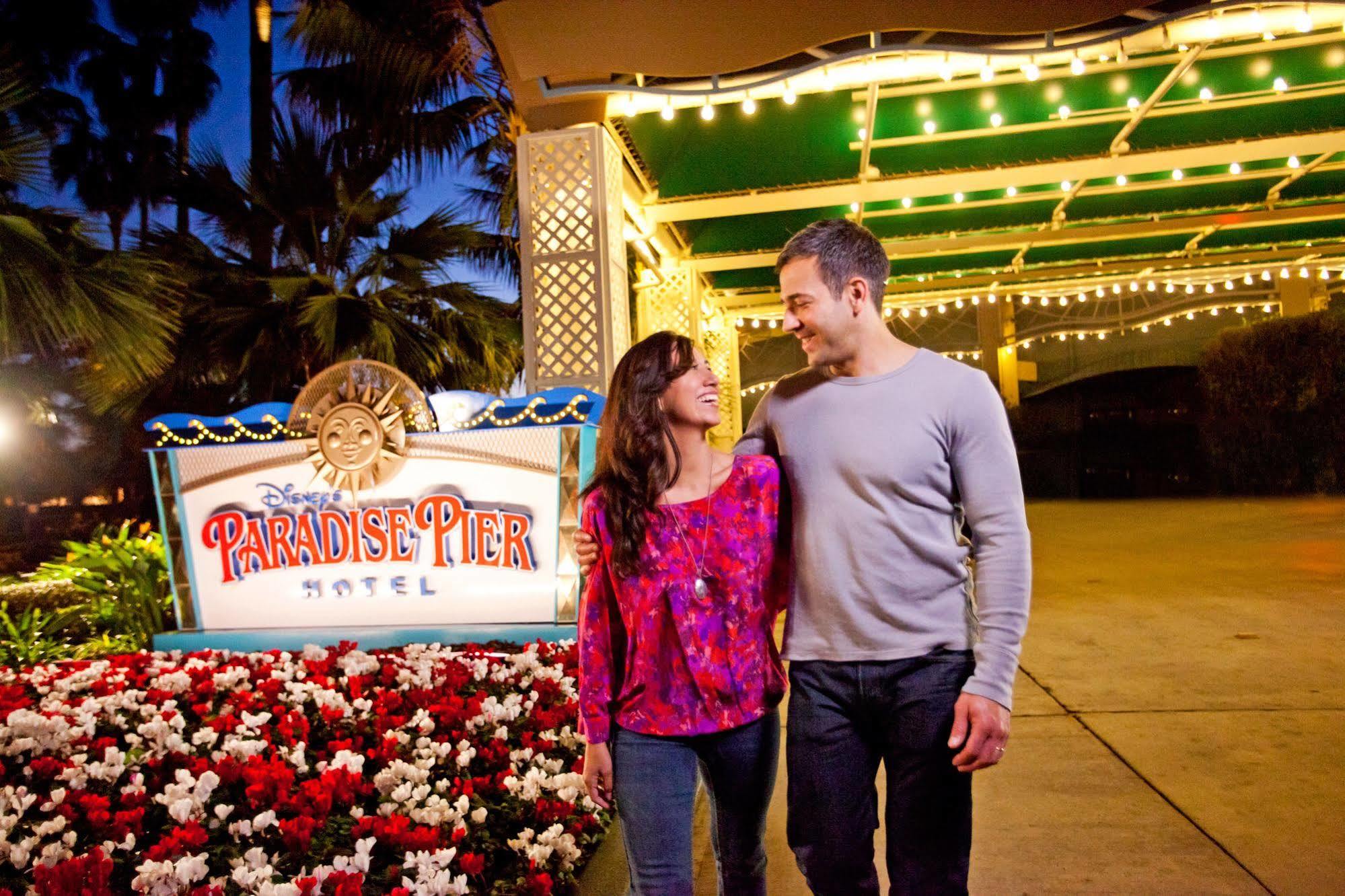 Disneys Paradise Pier Anaheim Bagian luar foto